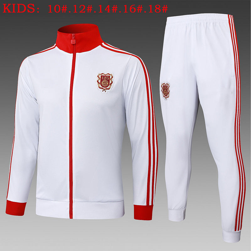 2025-26 Bayern Branco Training Full zip Kids Size 10-18