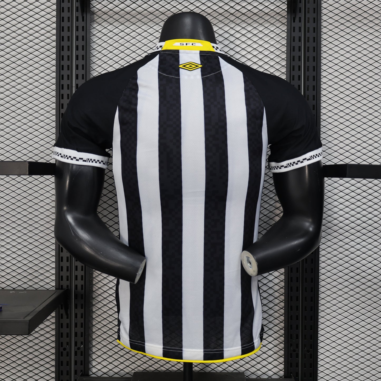 2025-26 Santos Away Player