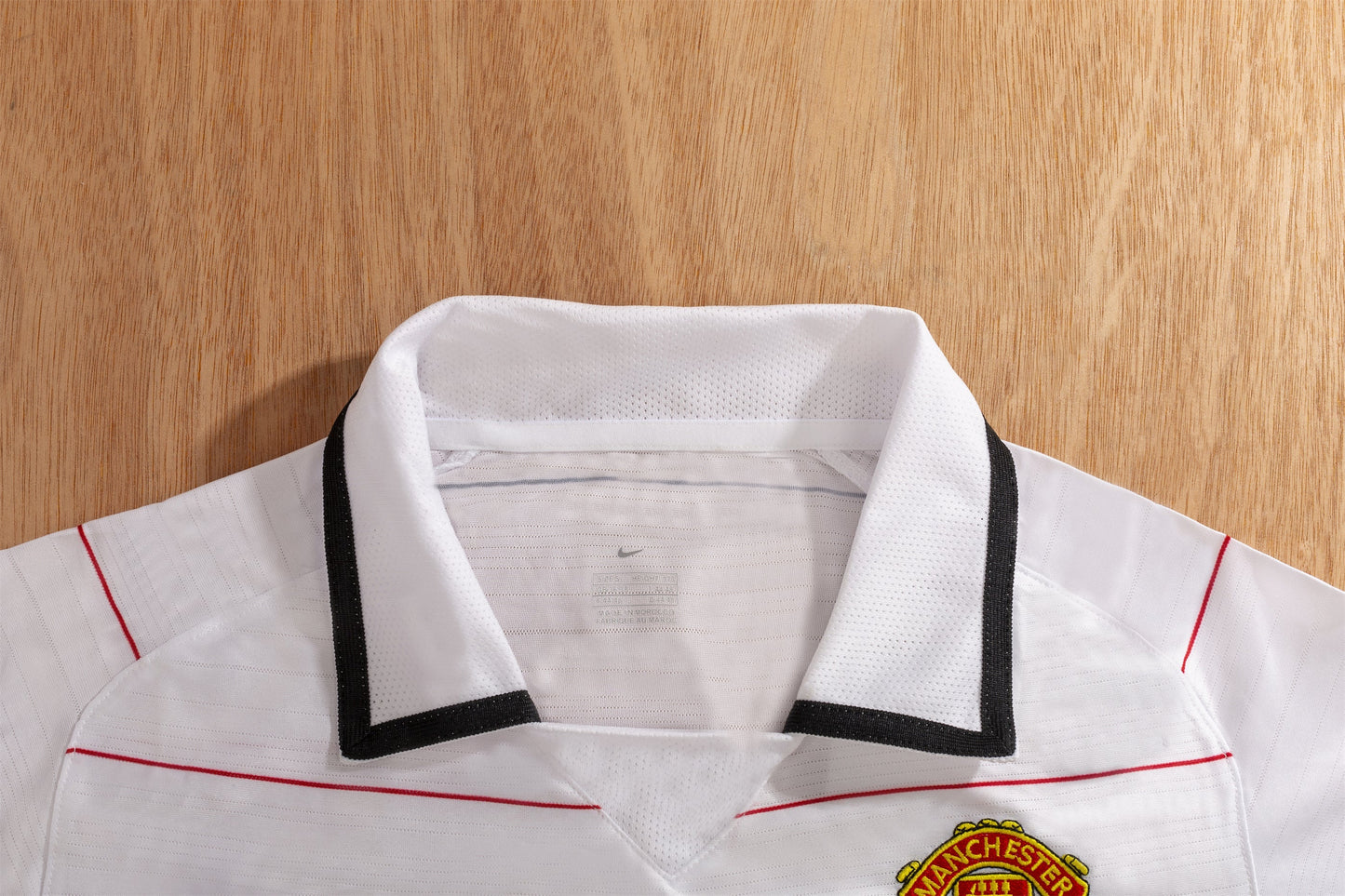 2004-06 Manchester United Away Retro