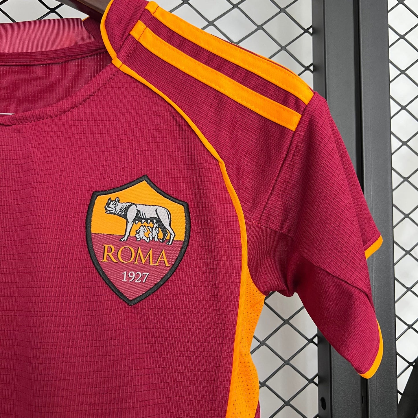 2025-26 AS Roma home kids 16-28