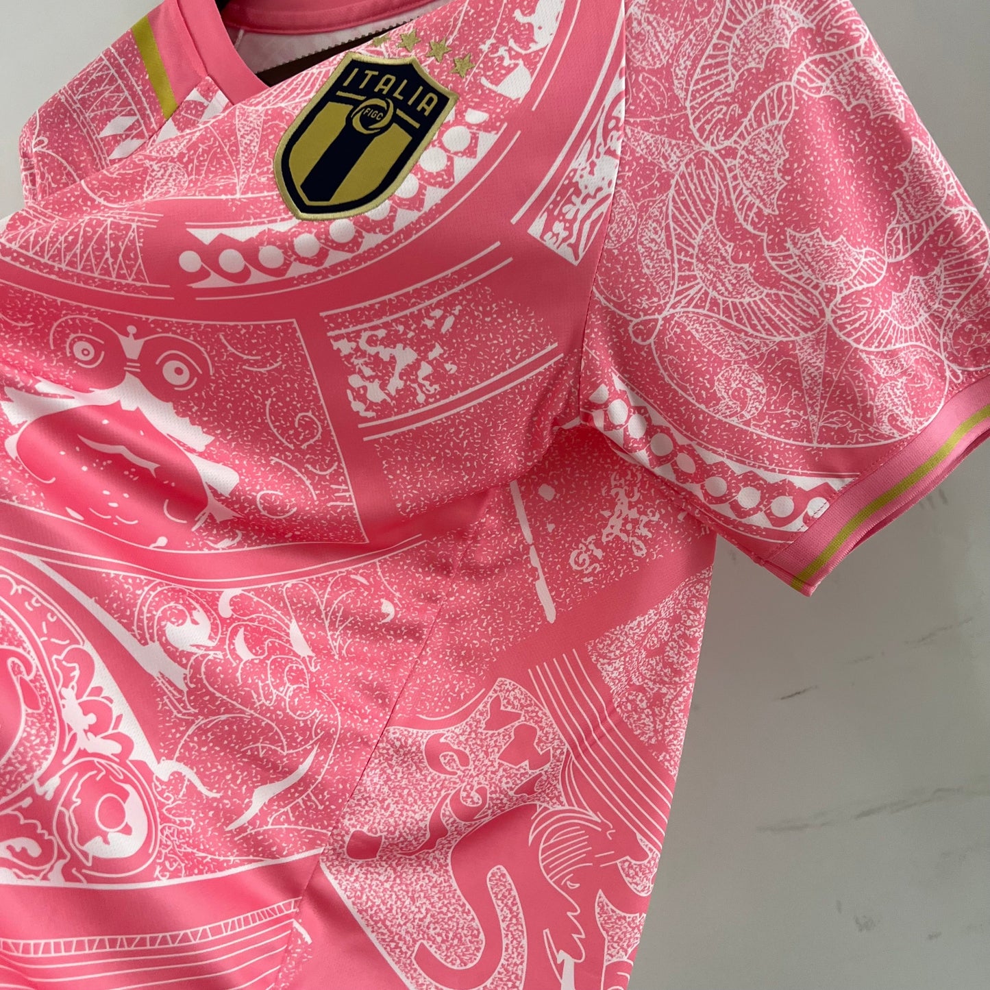 2023 Italy Special Edition Pink