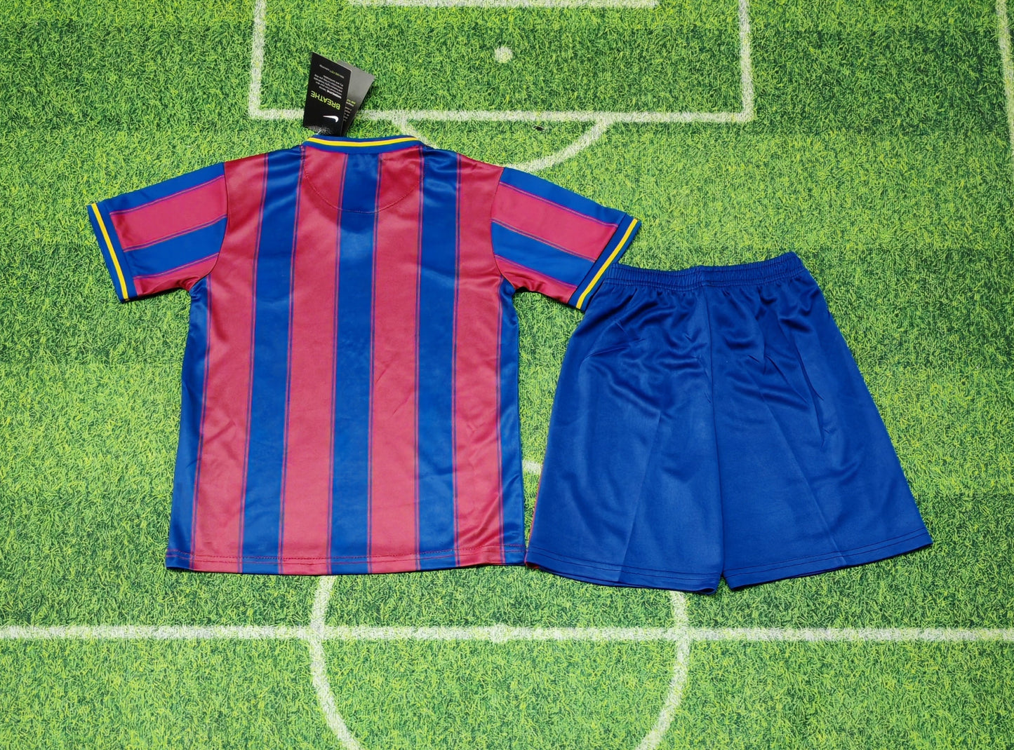 2009-10 Barcelona Home KIDS 16-28 retro