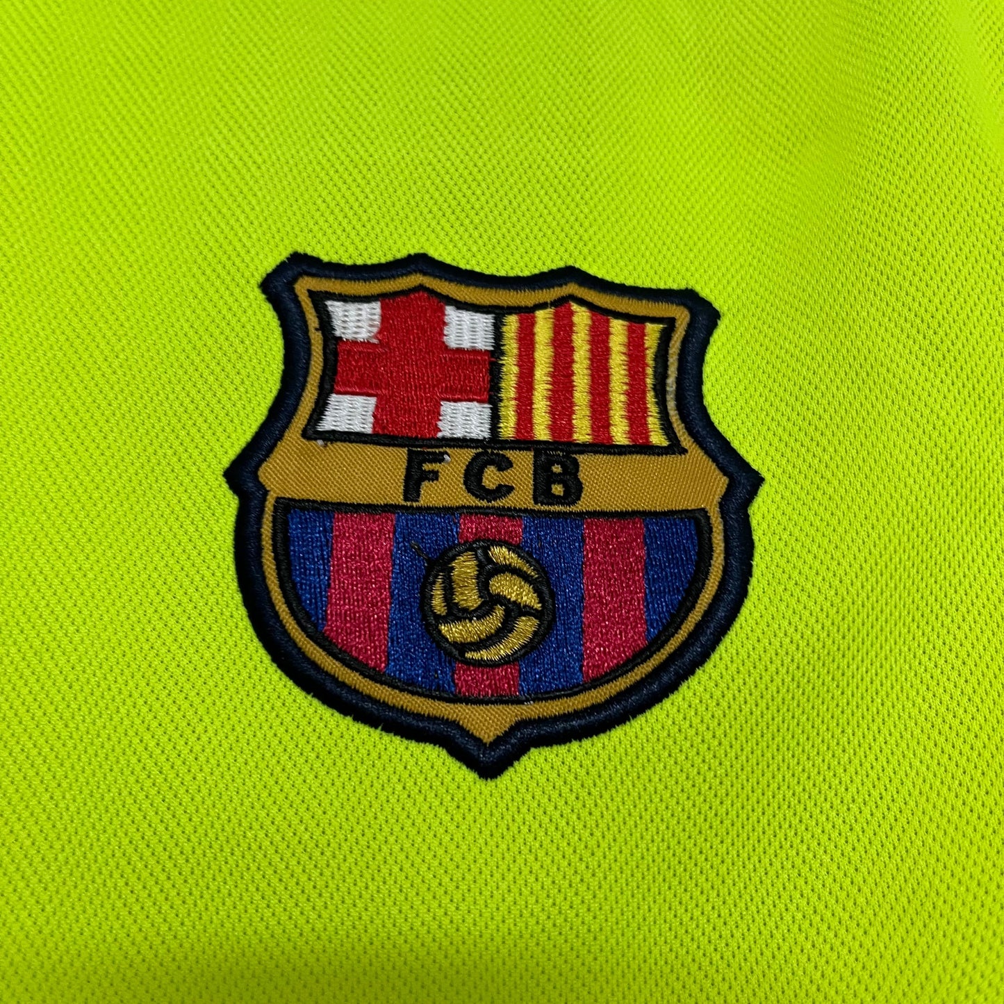 2005-06 Barcelona Away Retro