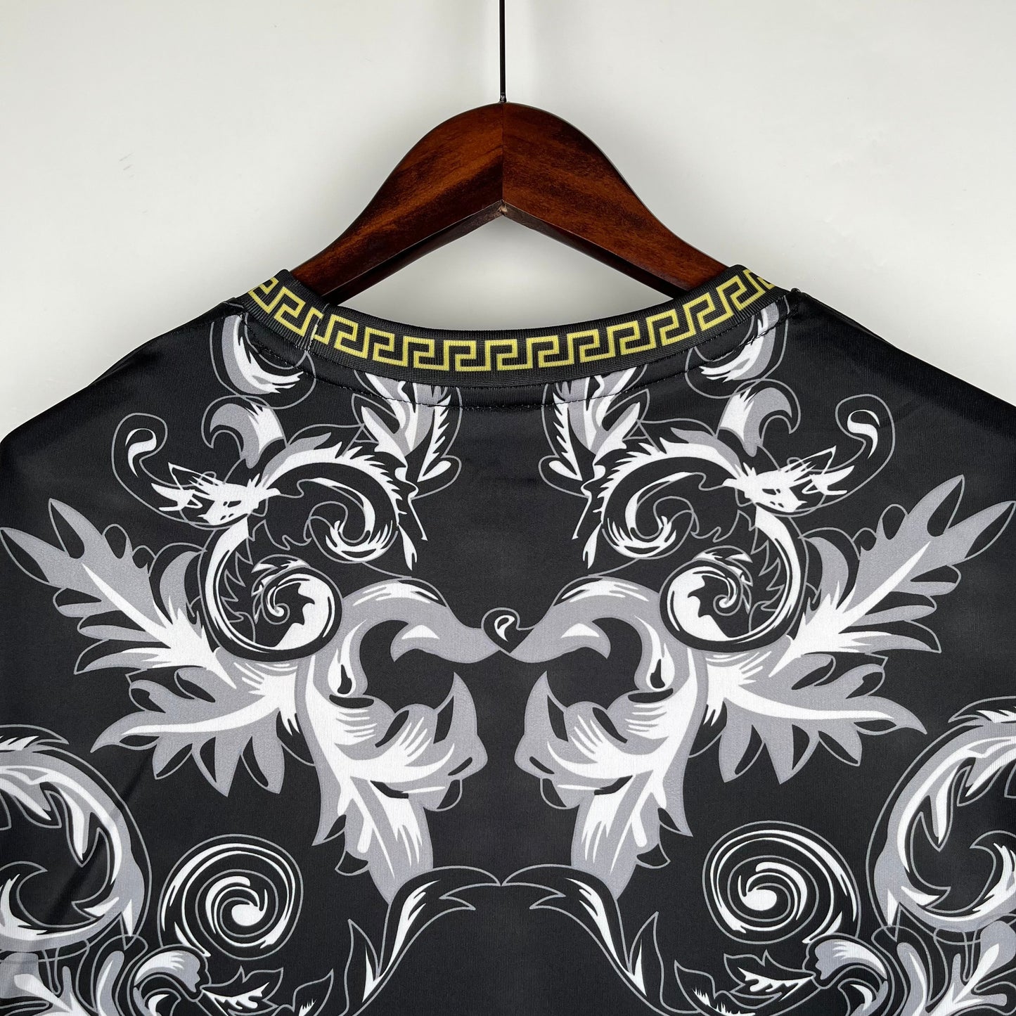 Italy x Versace Black