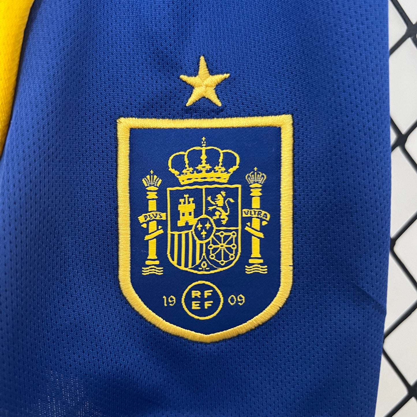 2024-25 kids Spain home size 16-28