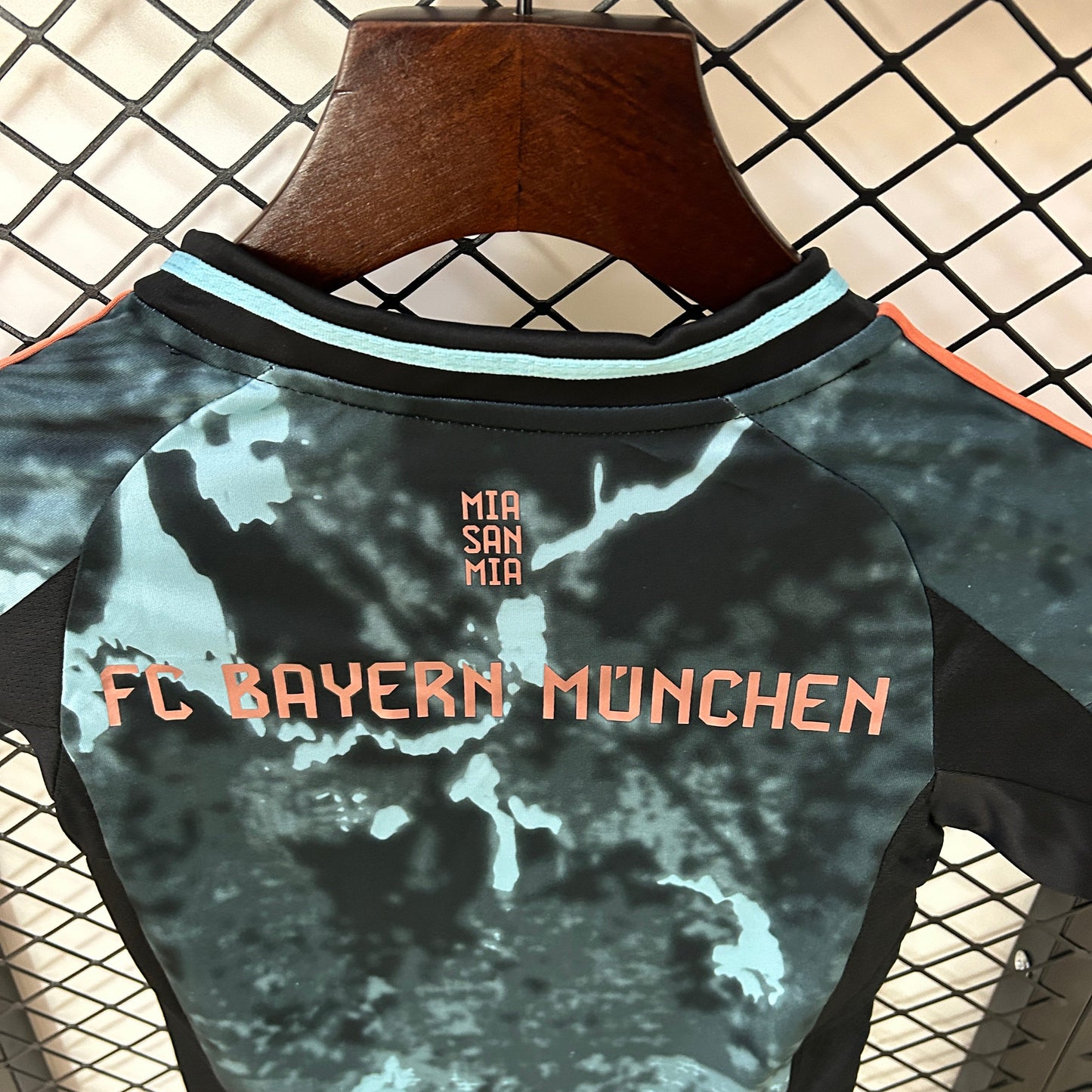 2024-25 Bayern Munich Away KIDS 16-28