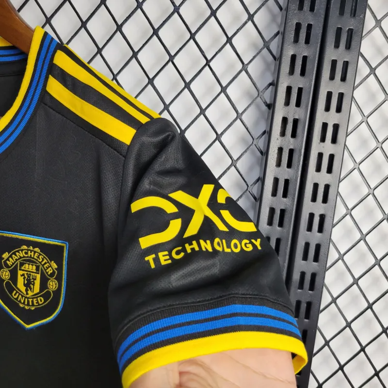 2025-26 Manchester United Third Away Women