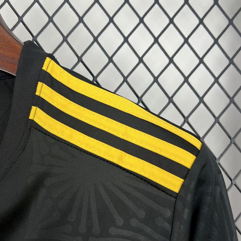 2025-26 Mexico Special Black Size