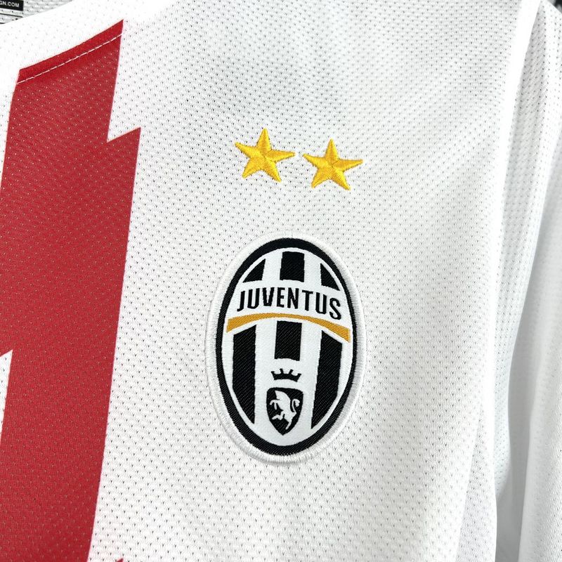 2010-11 Juventus Retro