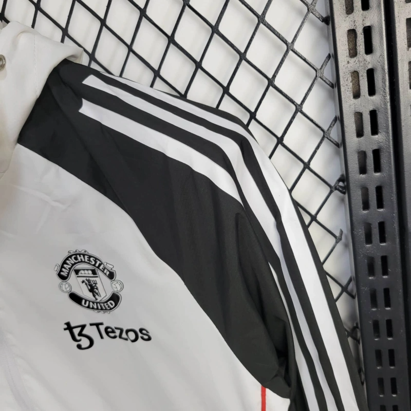 2025-26 Manchester United White Windbreaker