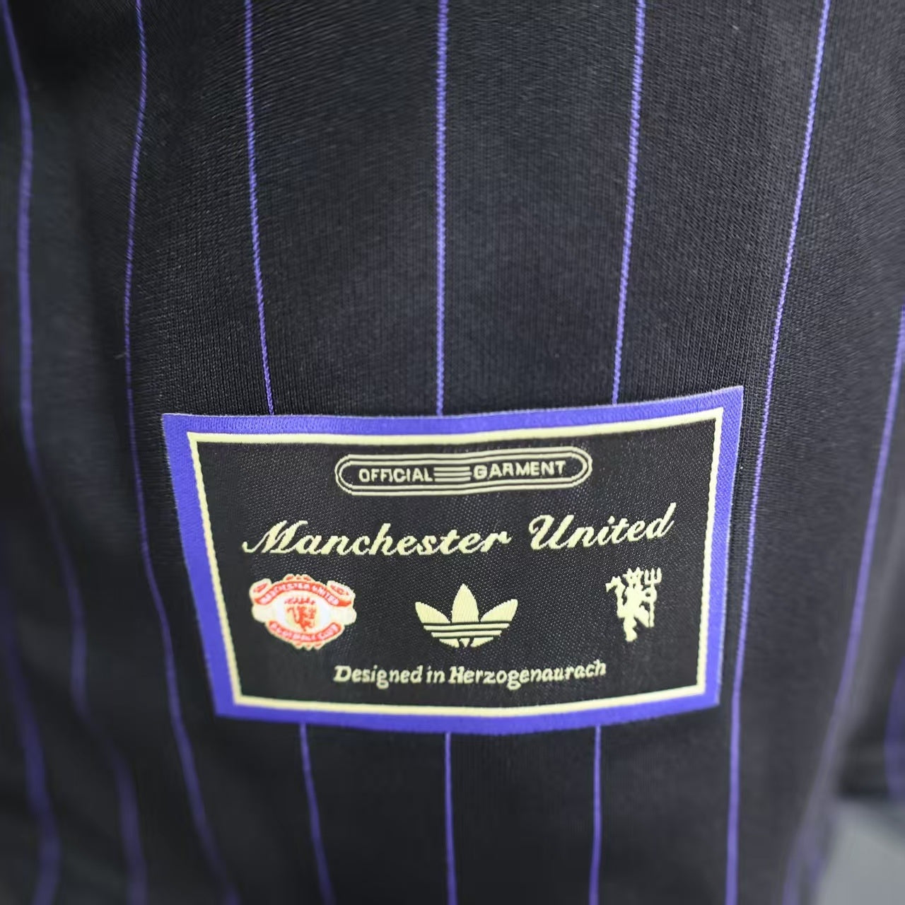2025-26 Manchester United Casual style Black Player