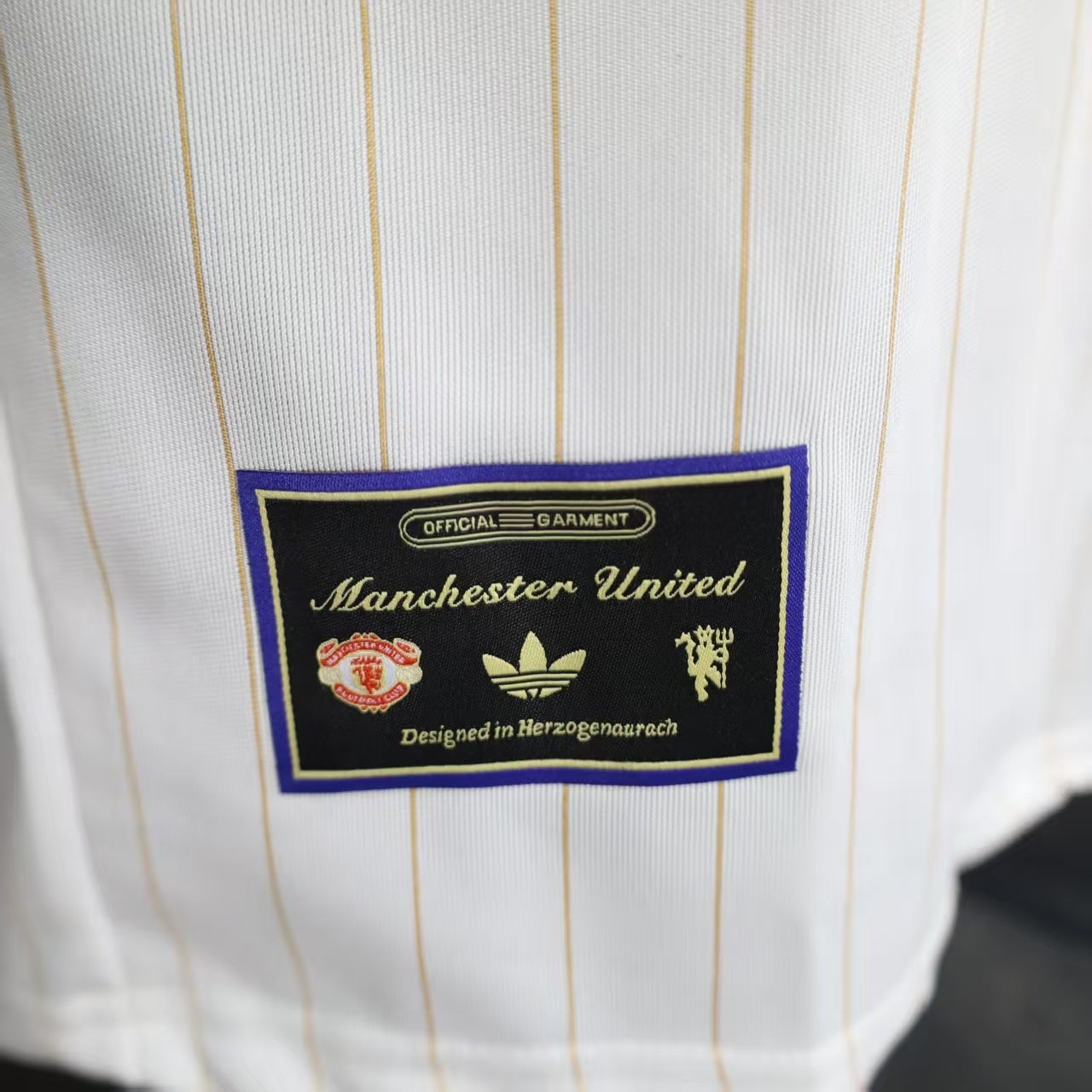 2025-26 Manchester United Casual style White Player