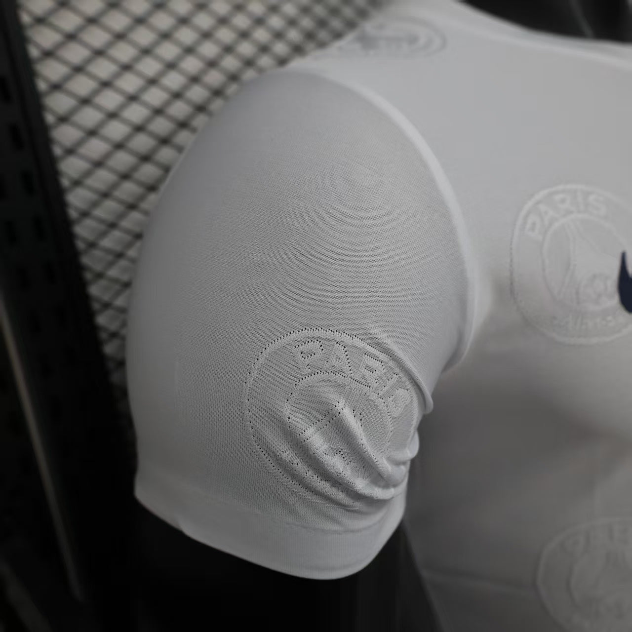 2025-26 Paris Team logo White Player