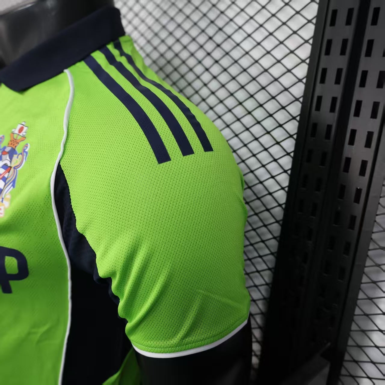 2025-26 Fulham Second Away Player