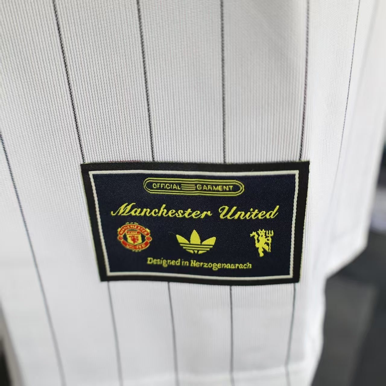 2025-26 Manchester United Casual style White Player