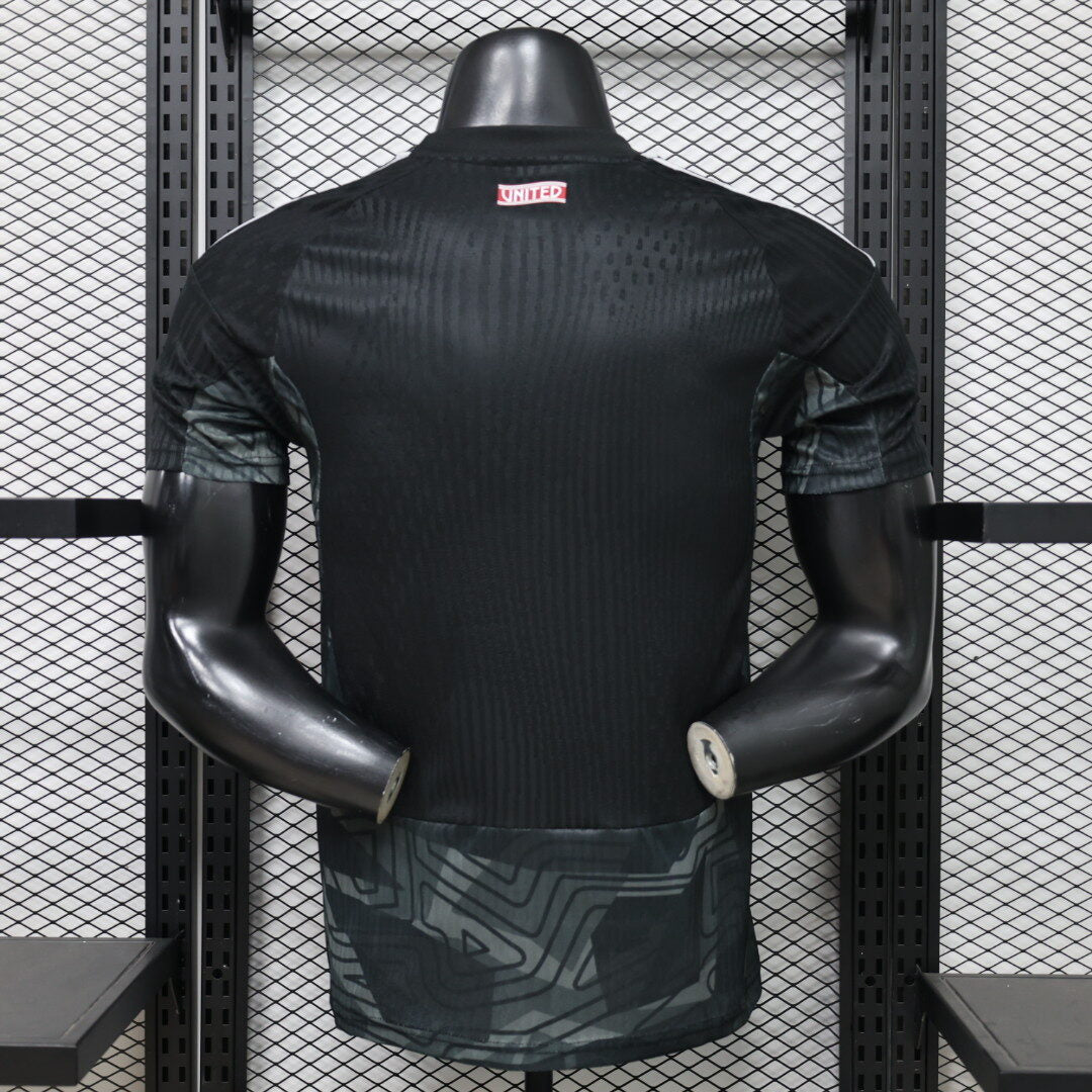 2026-27 Manchester United Black Goalkeeper Player S-2XL