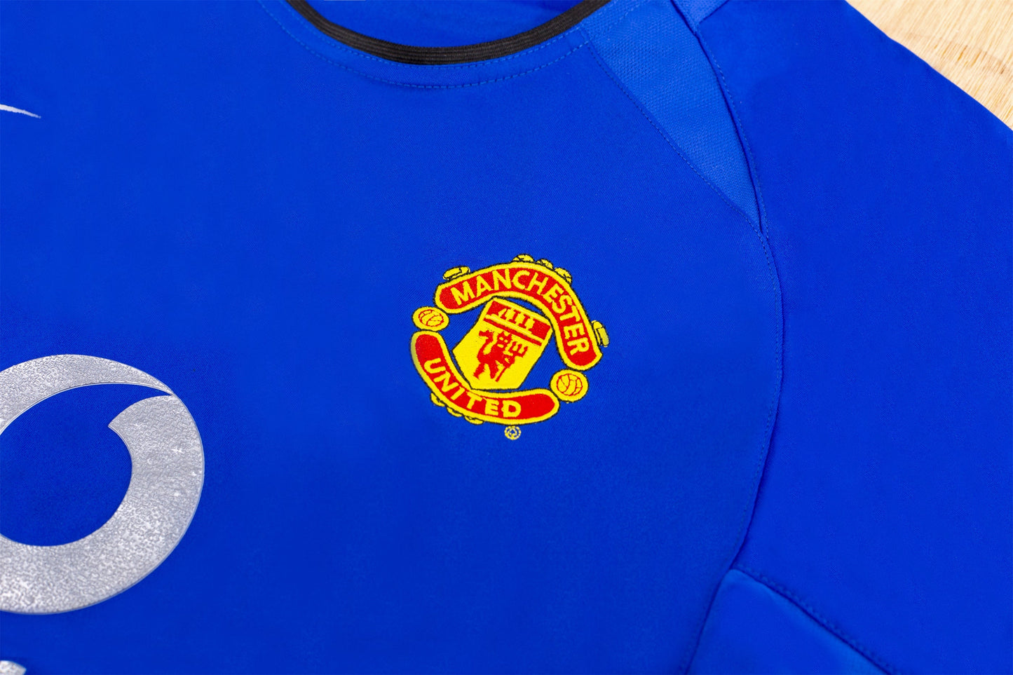 2002-03 Manchester United Seond Away Retro