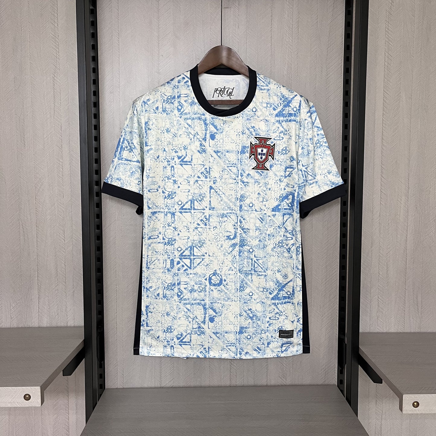 2024-25 Portugal away