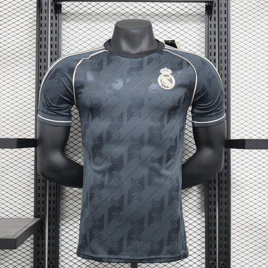 2025-26 Real Madrid Special Player