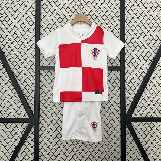 2024 Croatia home kids 16-28
