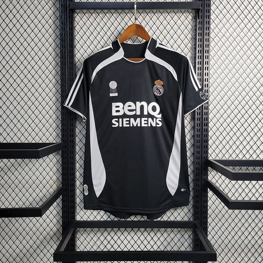 2006-07 Real Madrid Away Retro