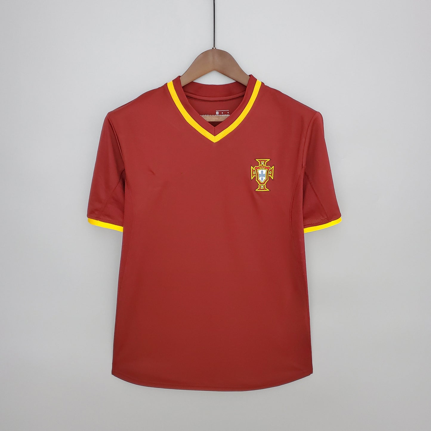 2000 Portugal home Retro
