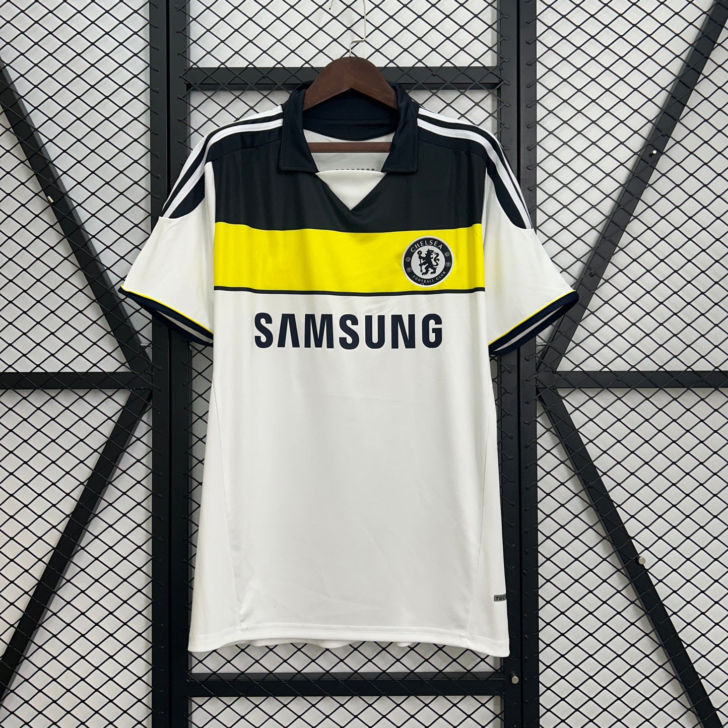 2011-12 Chelsea Third Away Retro Size
