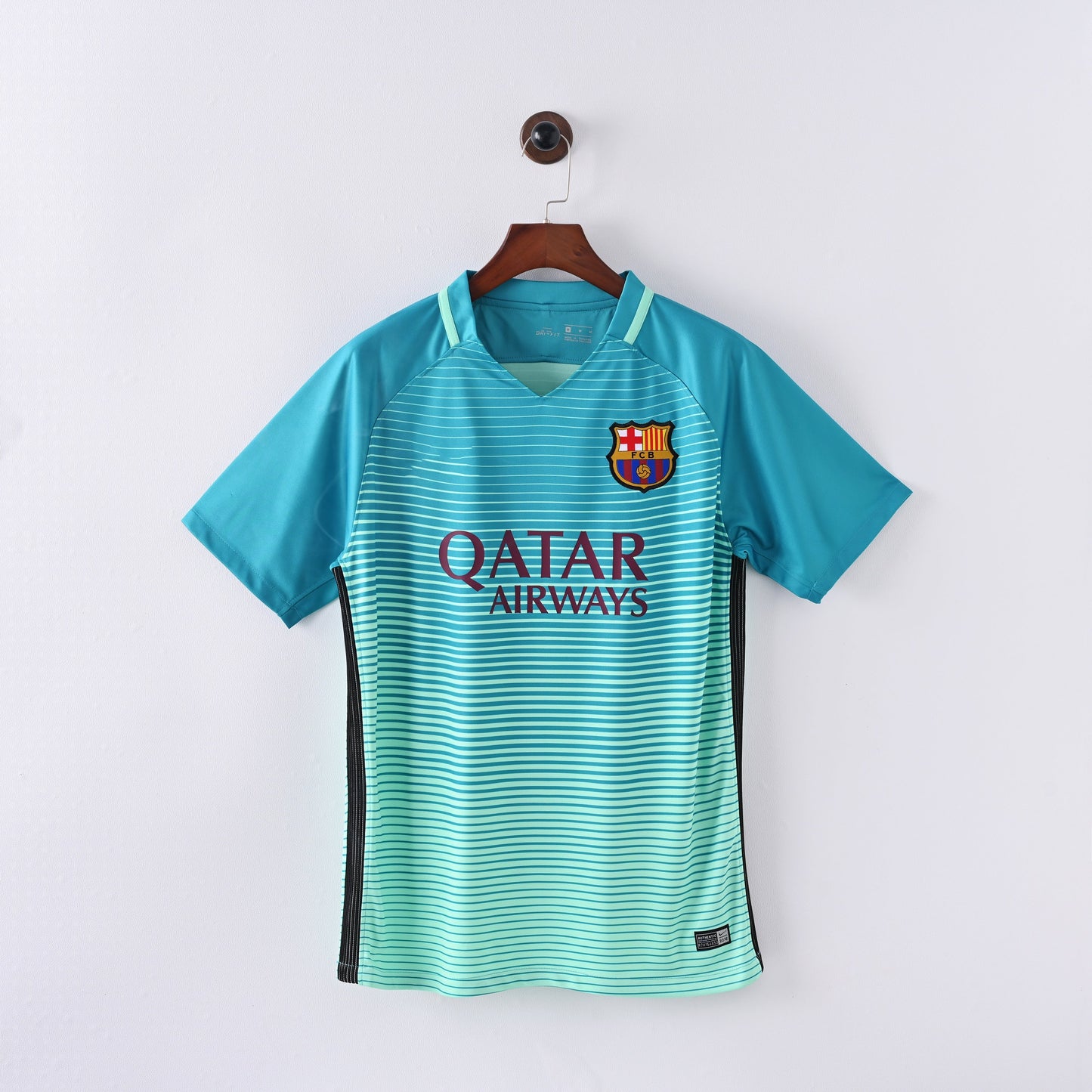 2016-17 Barcelona Second Away Retro