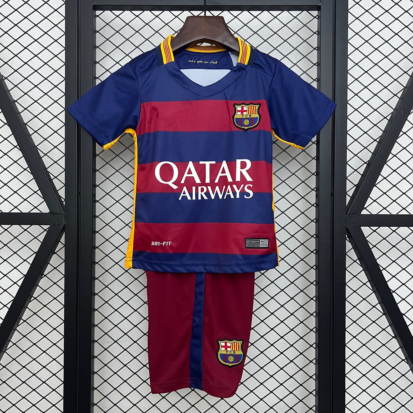 2015-16 Barcelona Home KIDS 16-28 retro