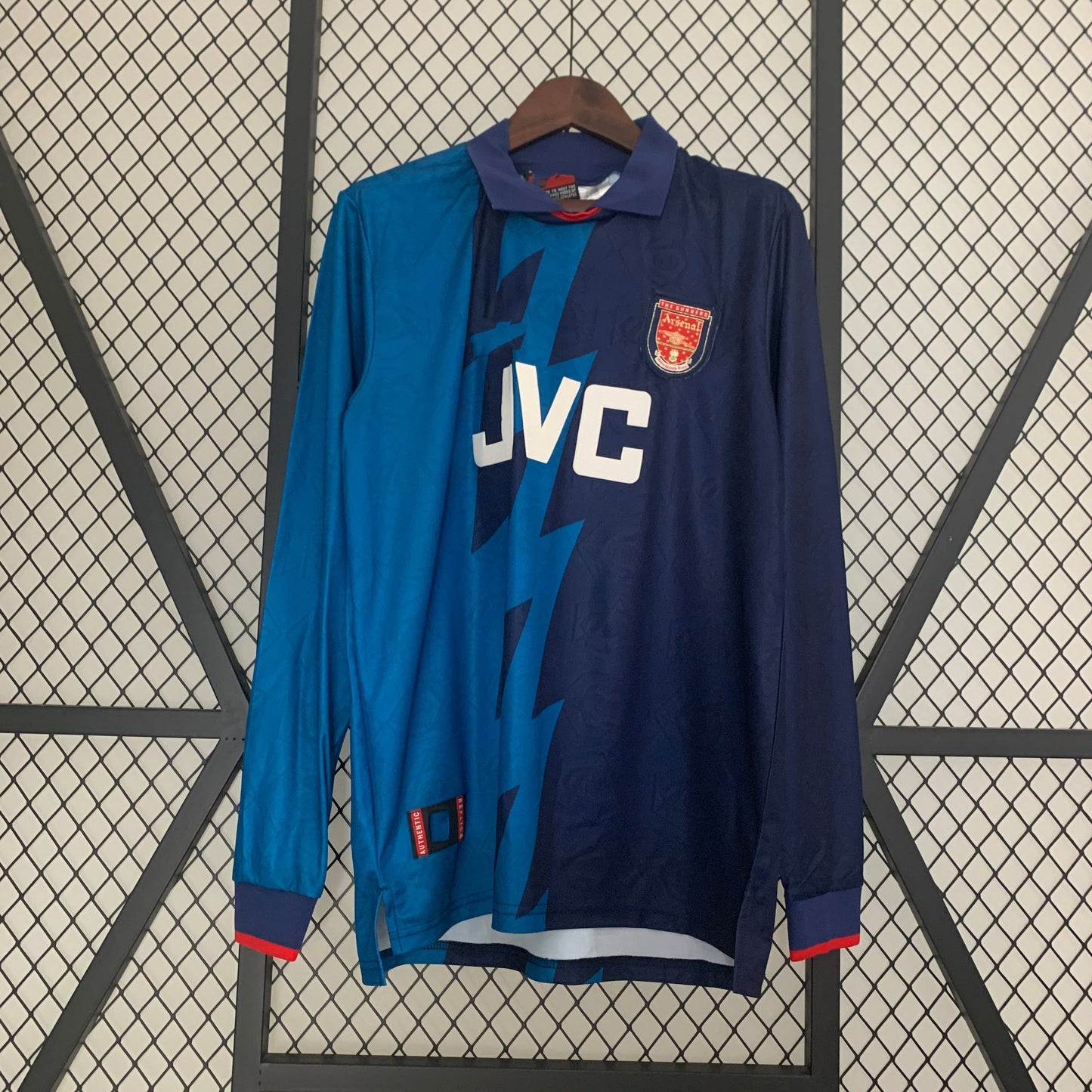 1995-96 Arsenal Away Long Sleeve