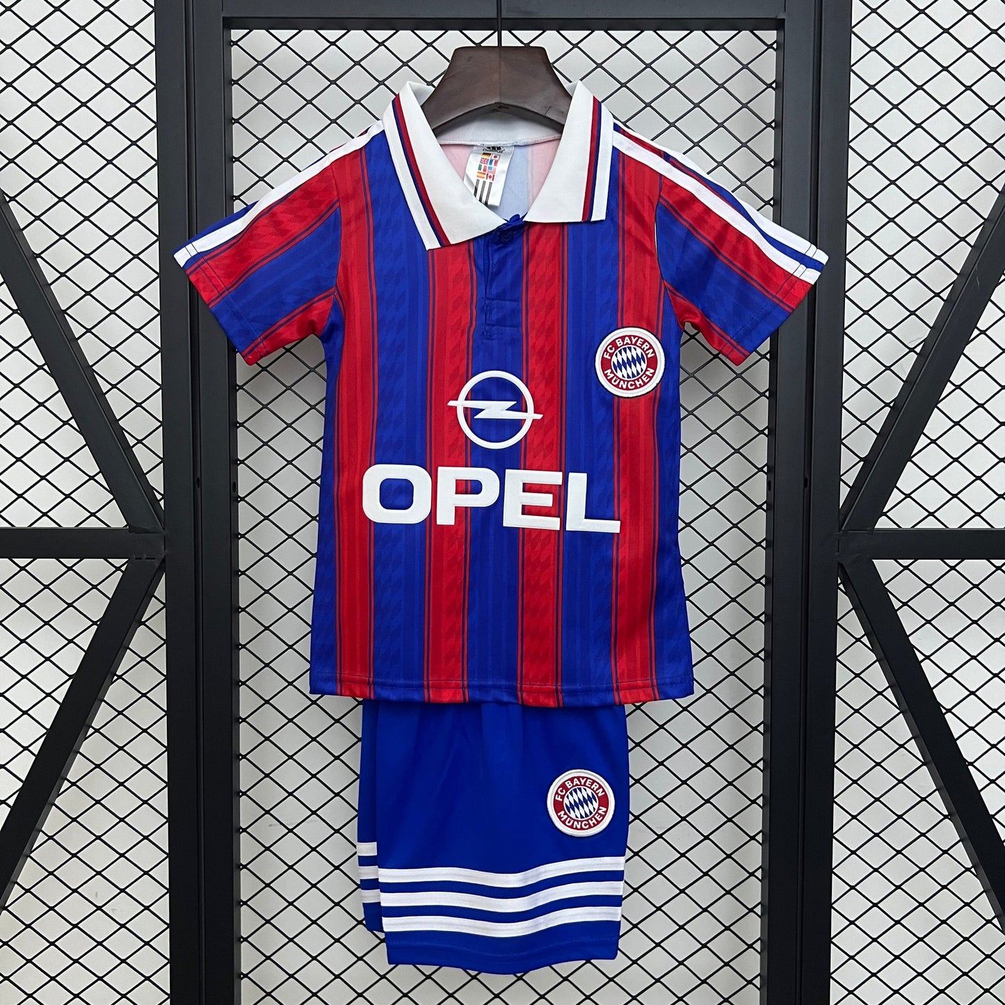 1995-97 Bayern Munich Home Retro KIDS 16-28