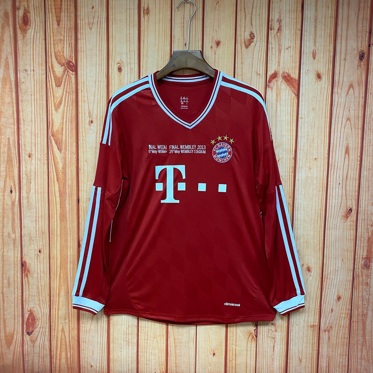 2013-14 Bayern Munich Champions League home Long Sleeve