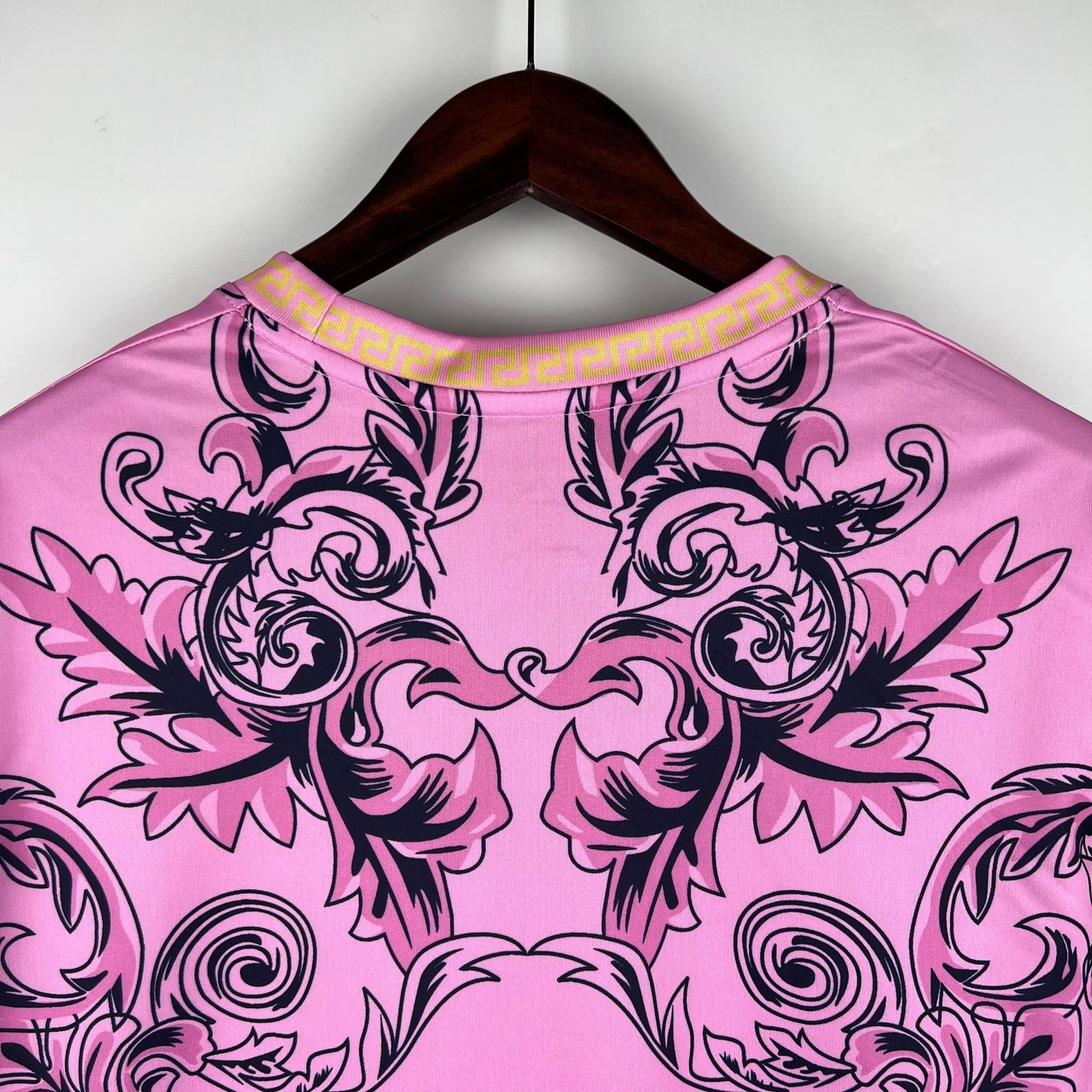 Italy x Versace Pink