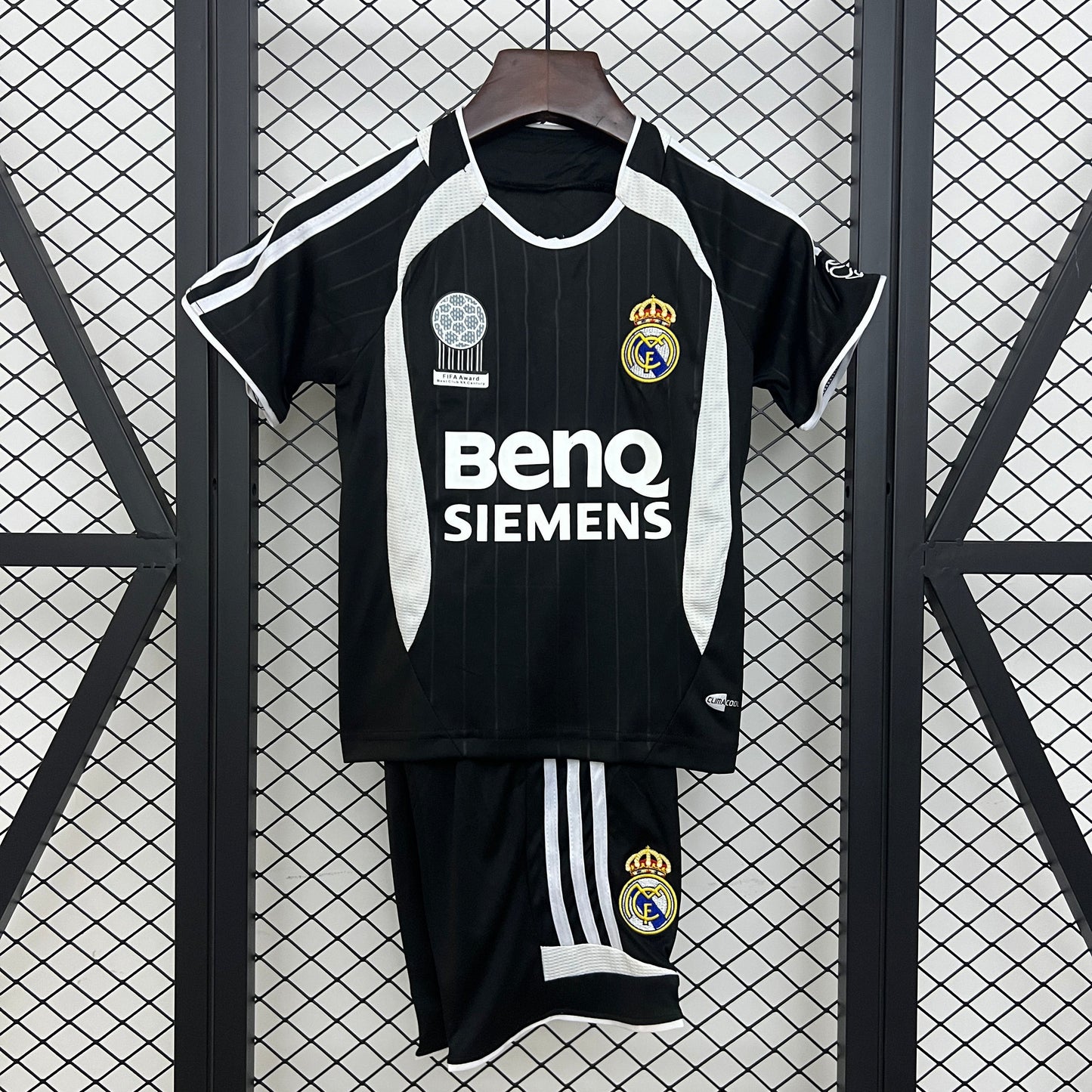 2006-07 Real Madrid Away Retro KIDS 16-28
