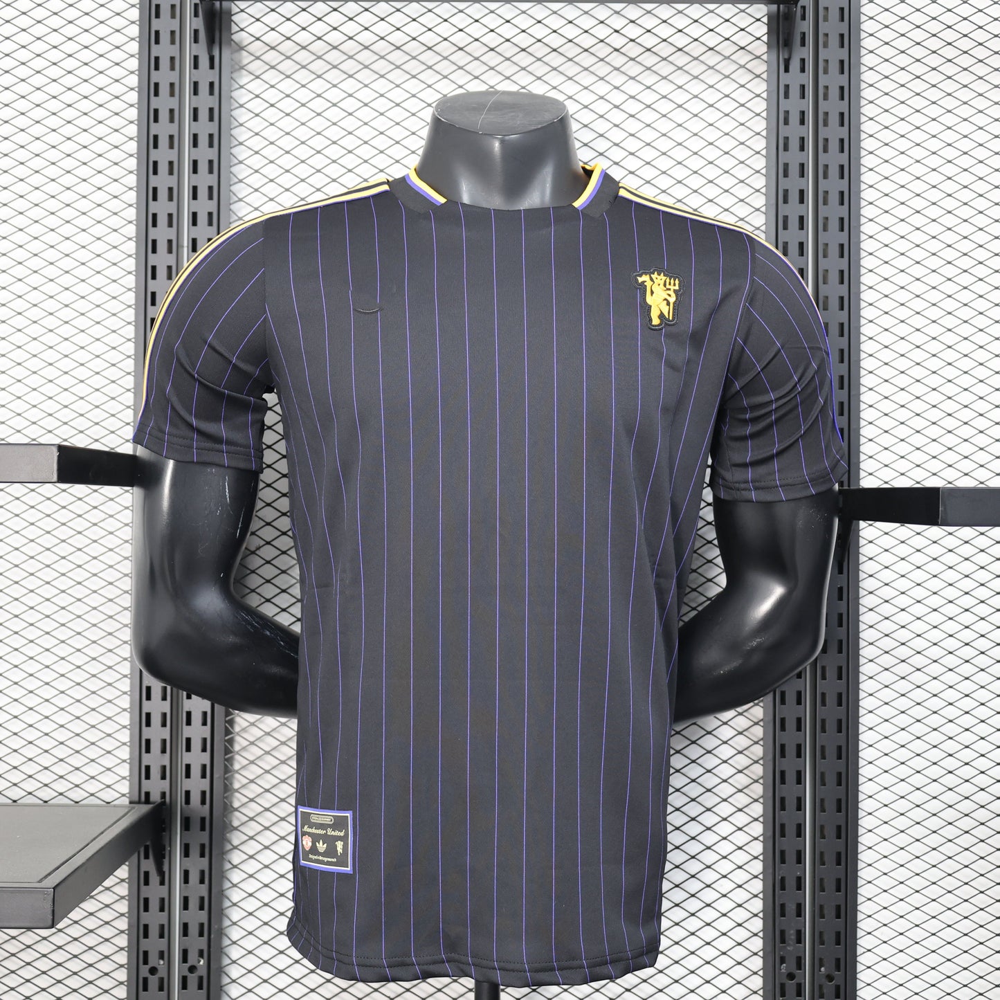 2025-26 Manchester United Casual style Black Player