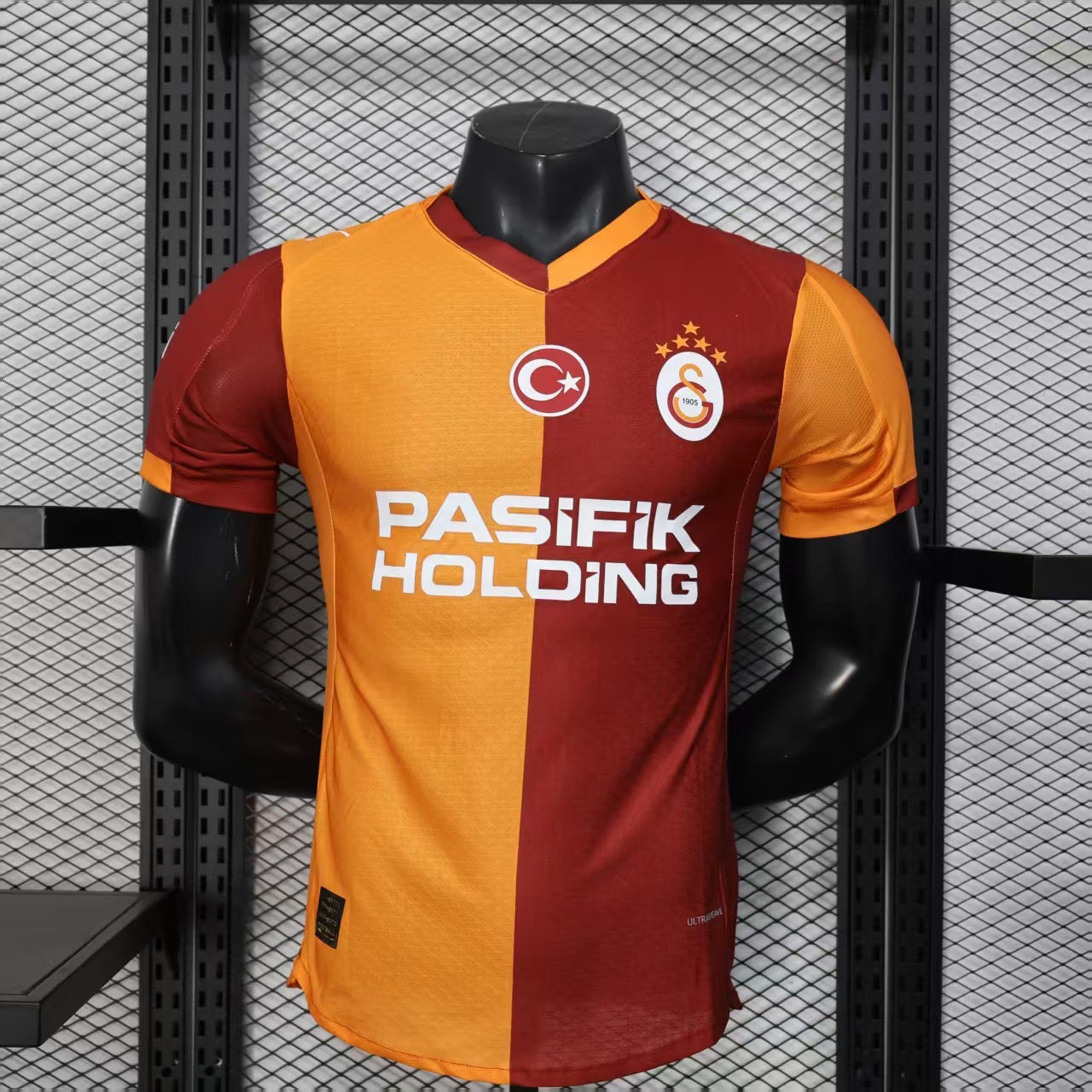 2025-26 Galatasaray Home Player