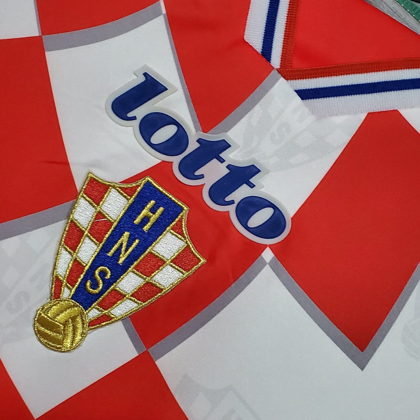 1998 Croatia away Retro