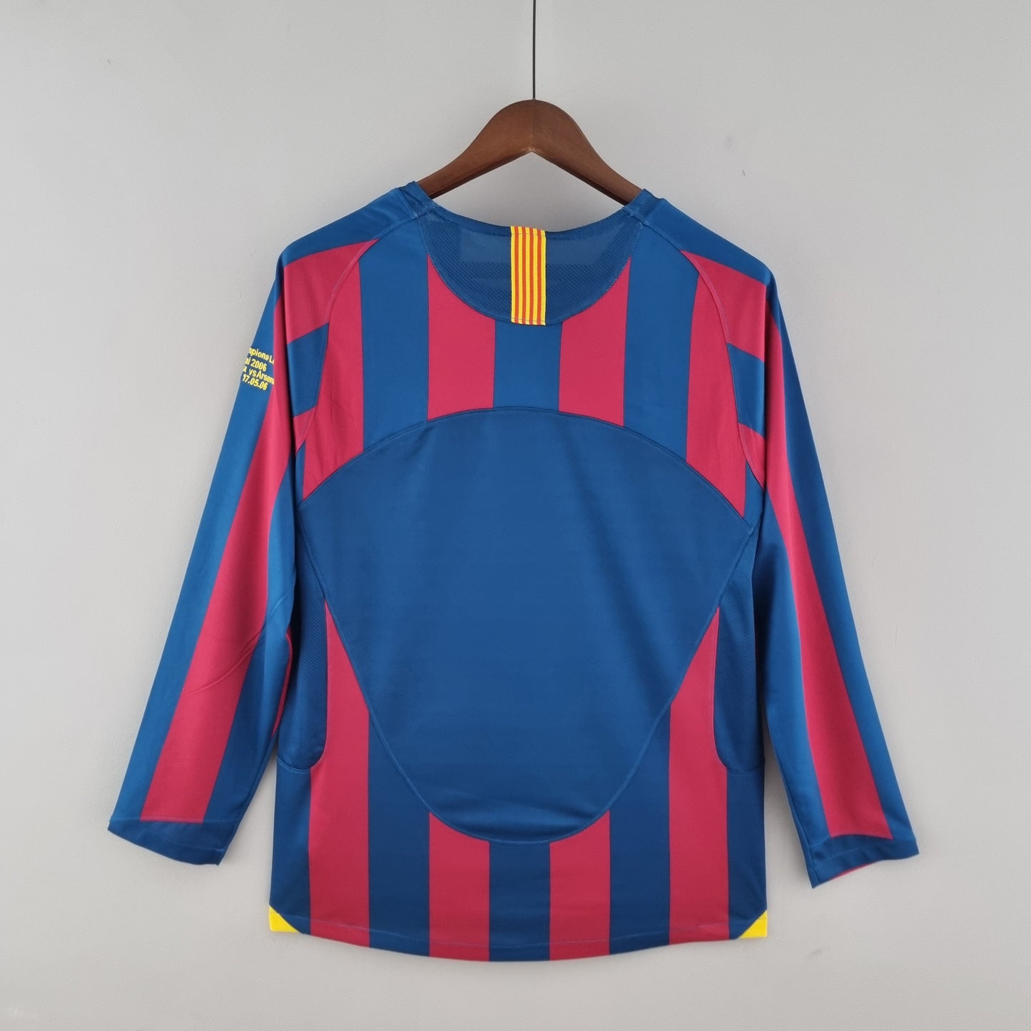 2005-06 Barcelona home Long Sleeve