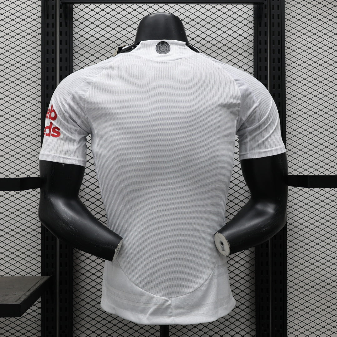 2024-25 Fulham Home Player