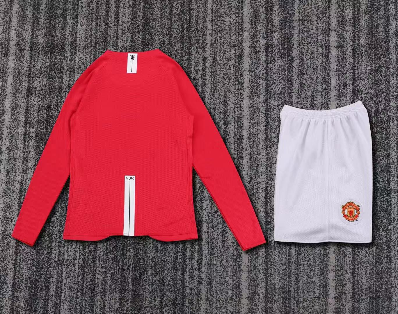 2007-08 Manchester United Home Retro KIDS 16-28