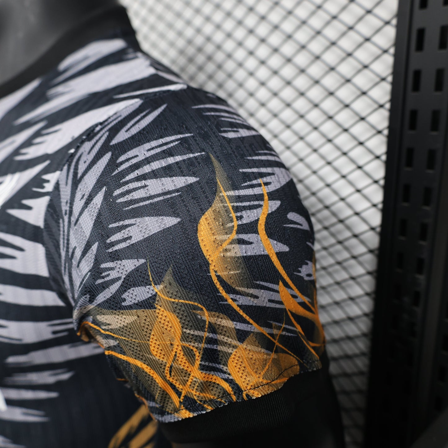 2025-26 Liverpool Special Dragon Player