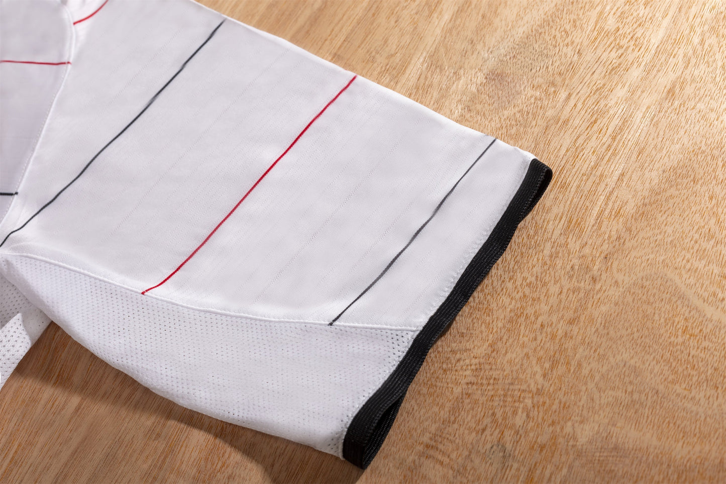 2004-06 Manchester United Away Retro