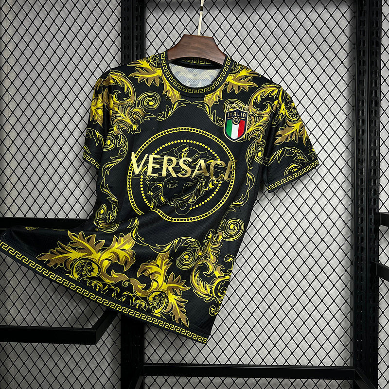 Italy x Versace Yeoolw
