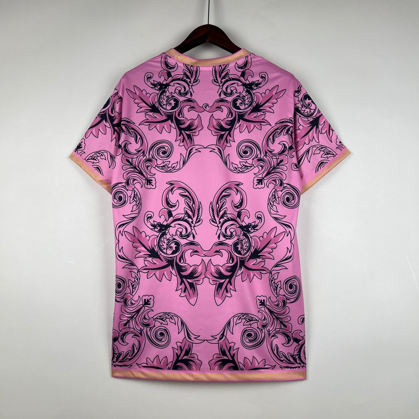 Italy x Versace Pink