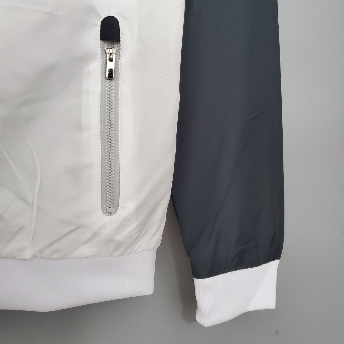 20-21 Windbreaker Chelsea Off-White