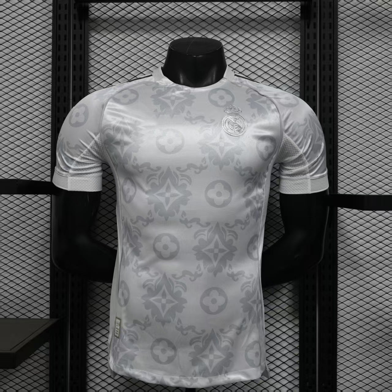 2025-26 Real Madrid LV Galaxy Light Special Player