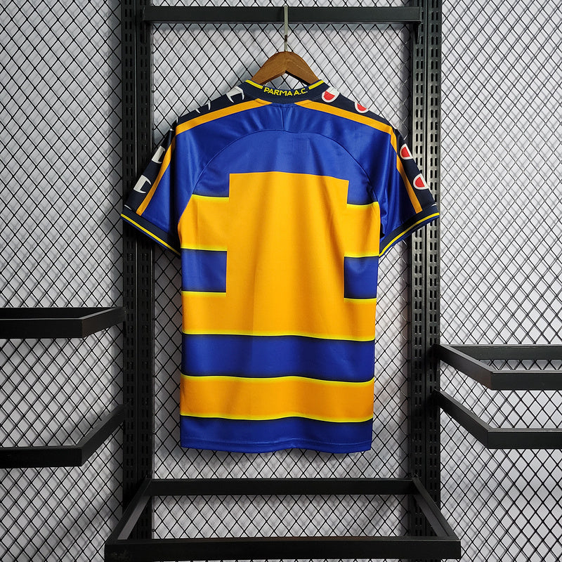 2001-02 Parma Home Retro