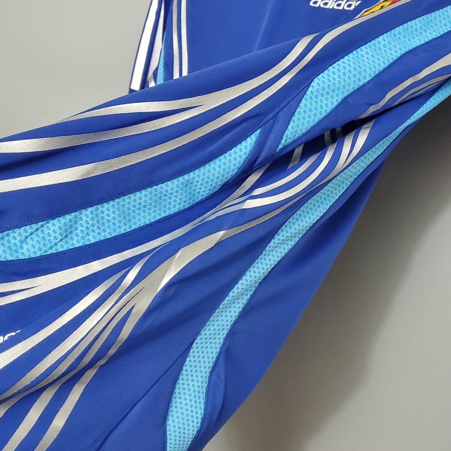 2006 Japan home Retro