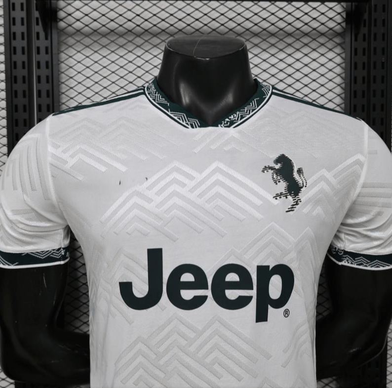 Juventus Player Version 26/27 White and Dark Green Jersey
