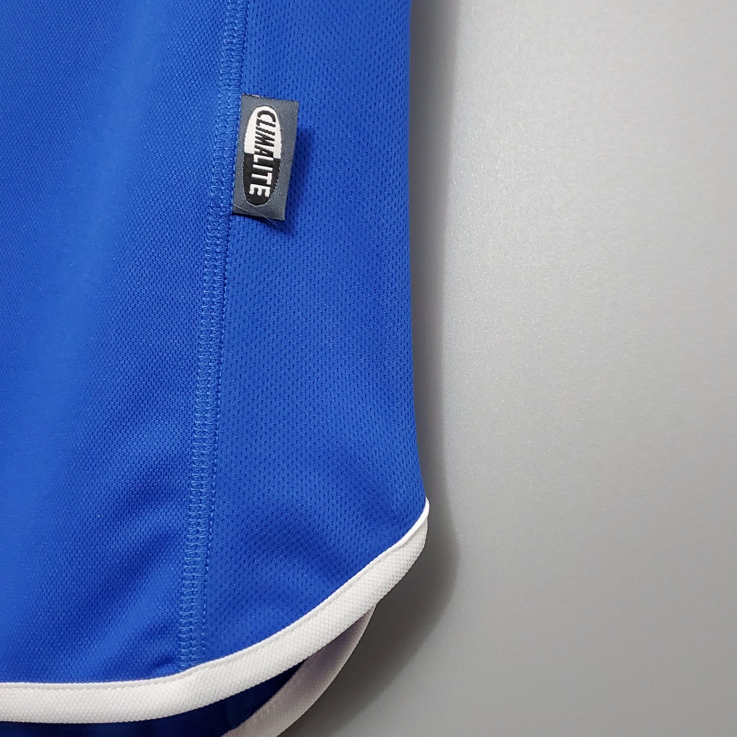 2000 Japan home Retro